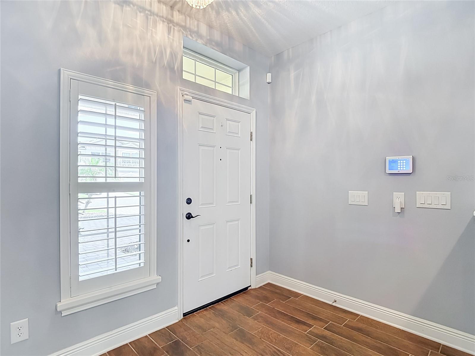 30305 SOUTHWELL LN — photo 11