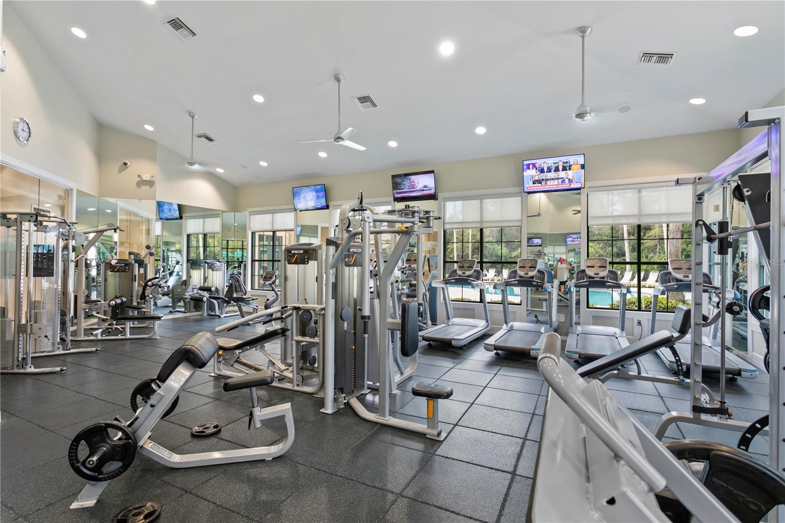 10245 DEVONSHIRE LAKE DR — photo 29