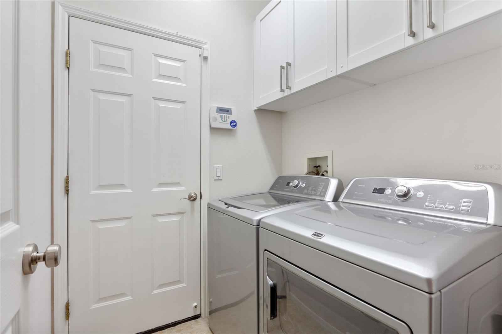 10245 DEVONSHIRE LAKE DR — photo 15