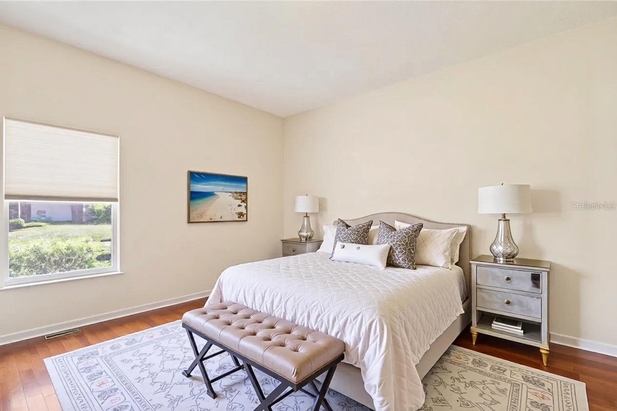 10245 DEVONSHIRE LAKE DR — photo 9