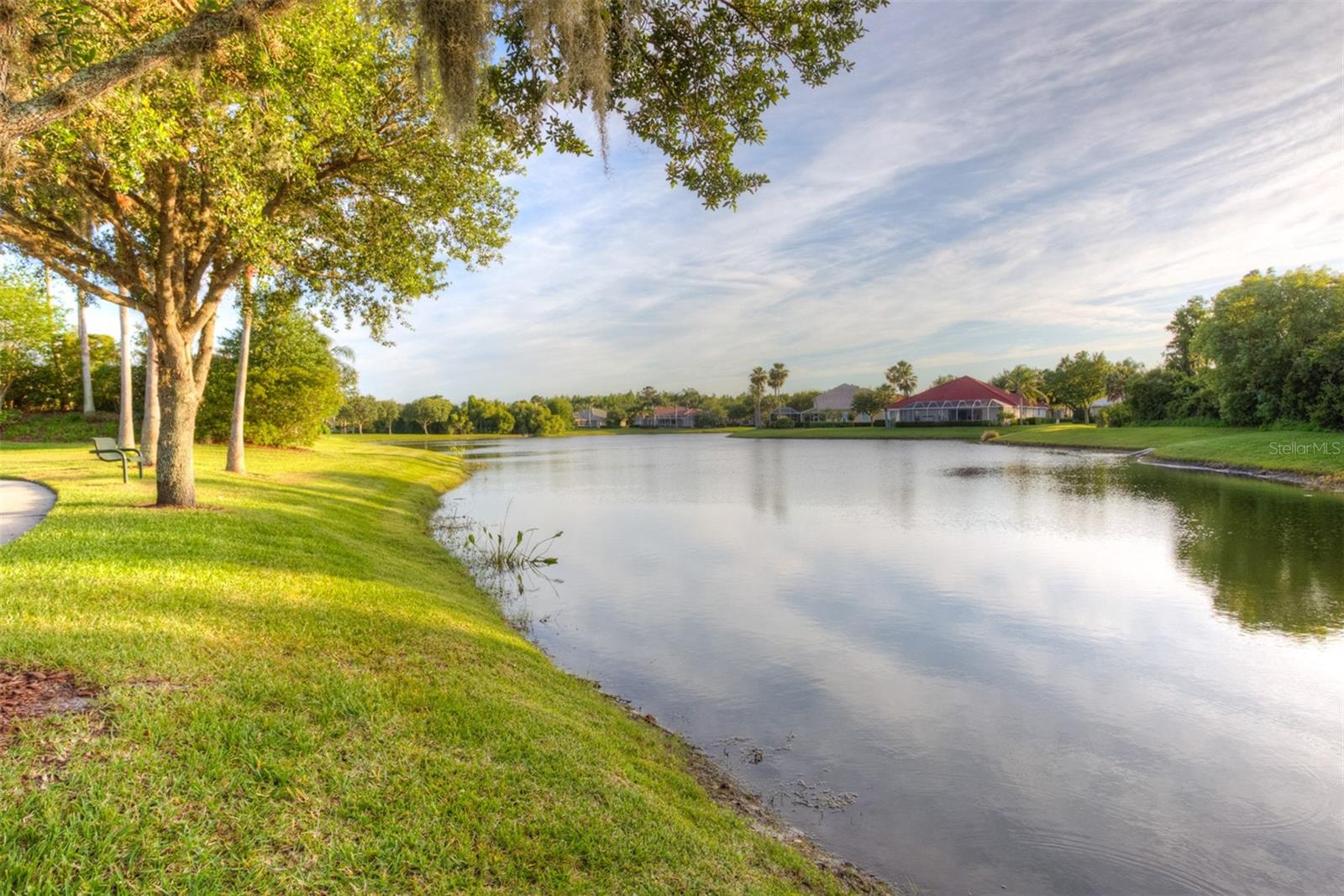 10245 DEVONSHIRE LAKE DR — photo 36