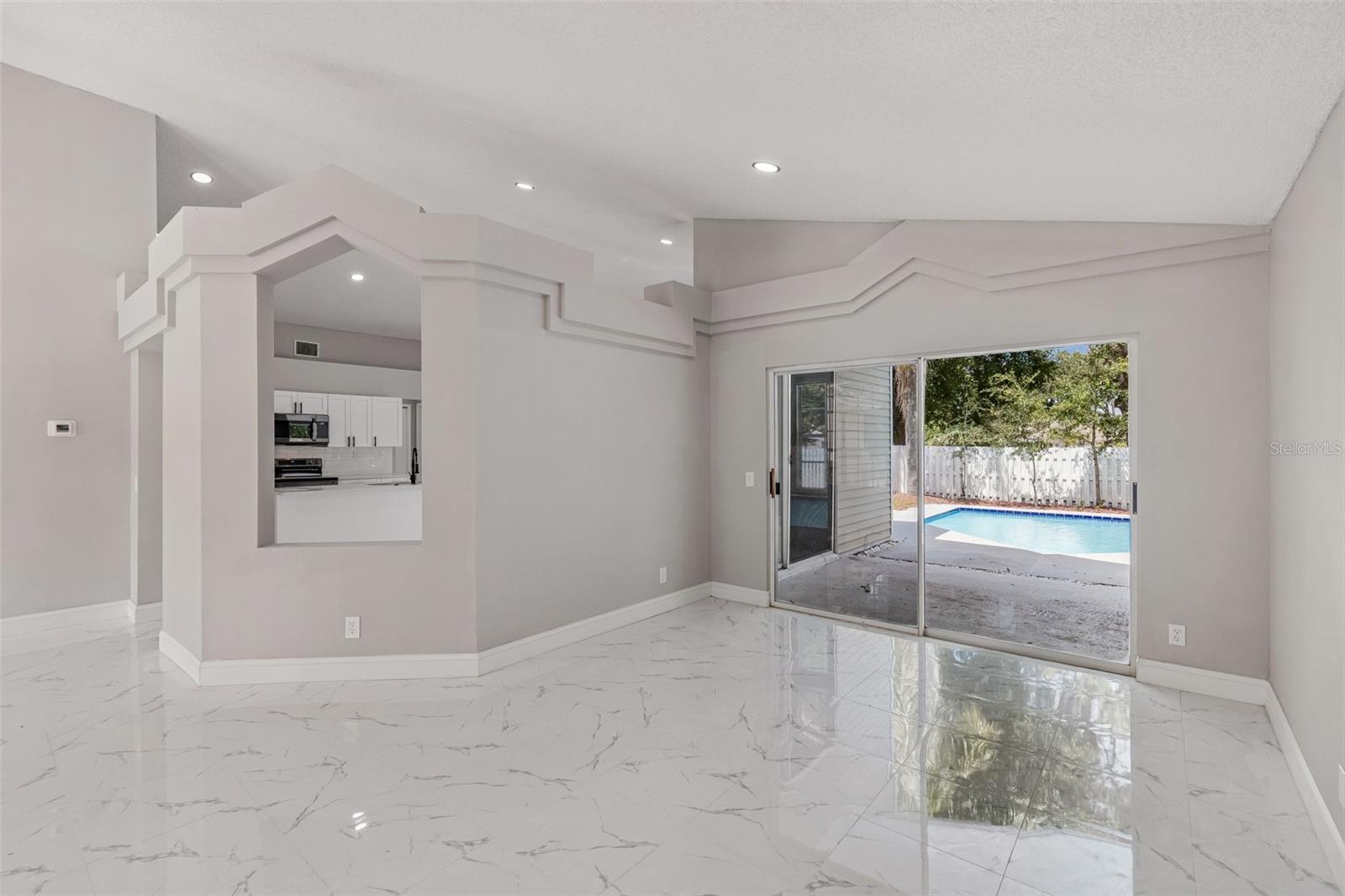 3315 SILVERPOND DR — photo 12