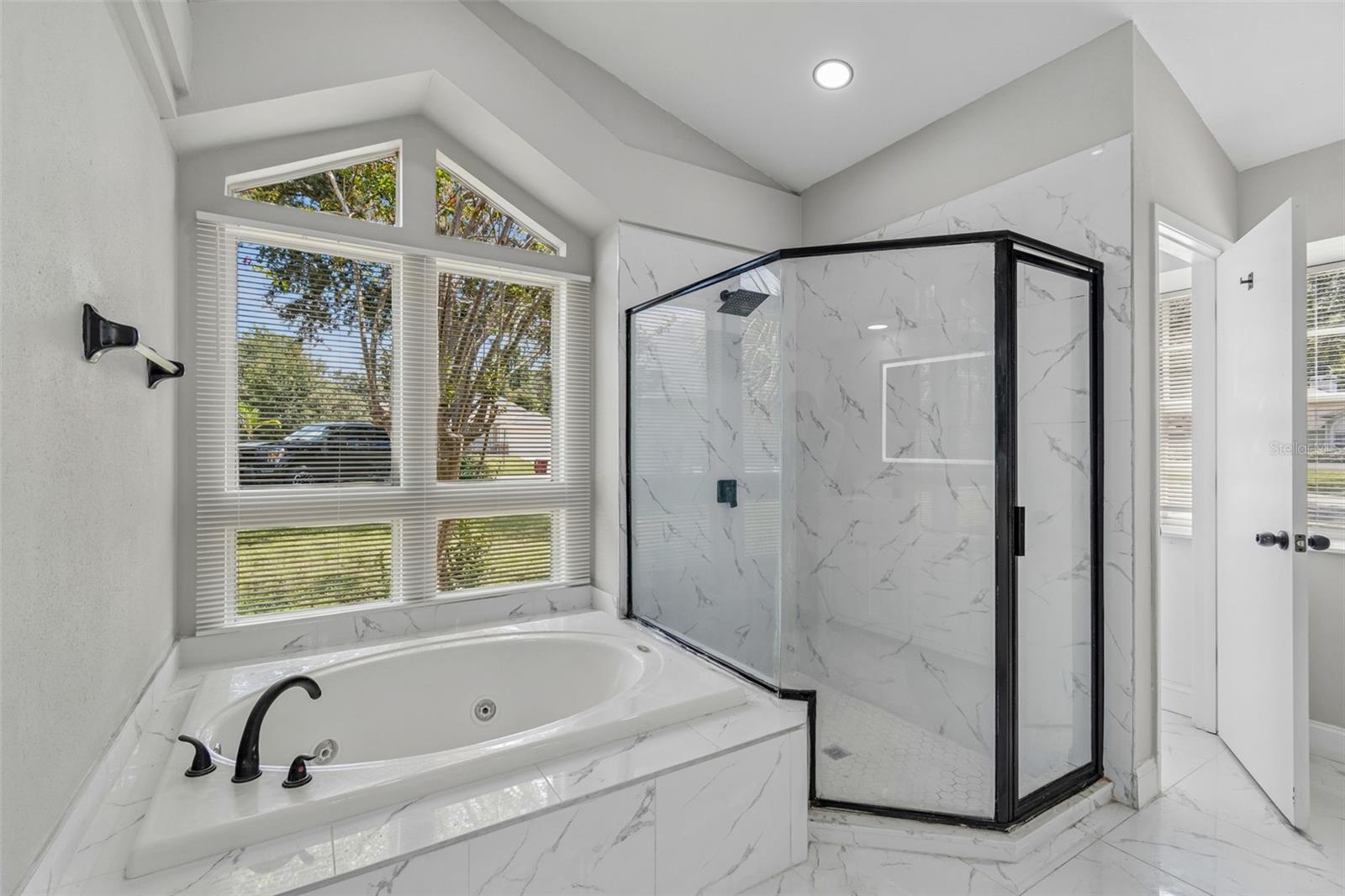 3315 SILVERPOND DR — photo 32