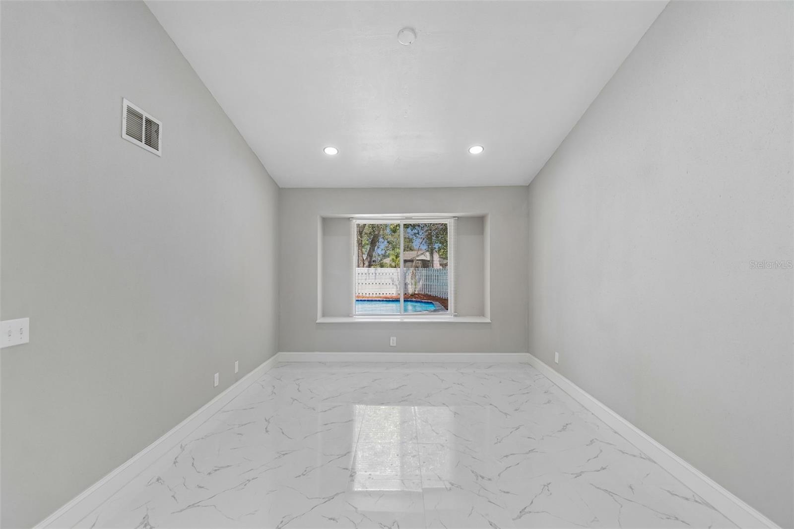 3315 SILVERPOND DR — photo 15