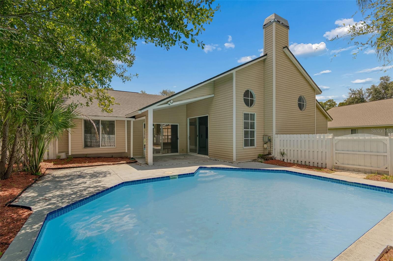 3315 SILVERPOND DR — photo 43