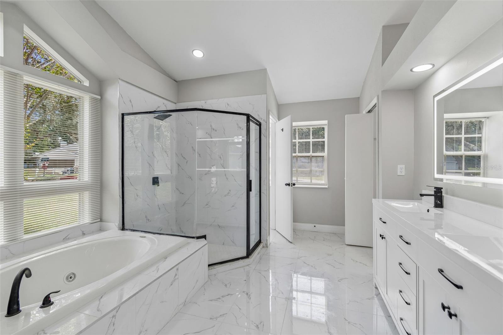 3315 SILVERPOND DR — photo 31
