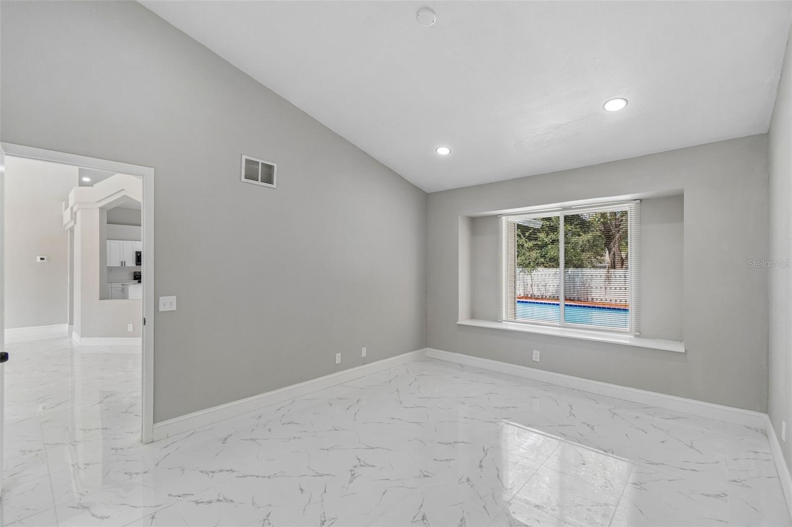 3315 SILVERPOND DR — photo 16