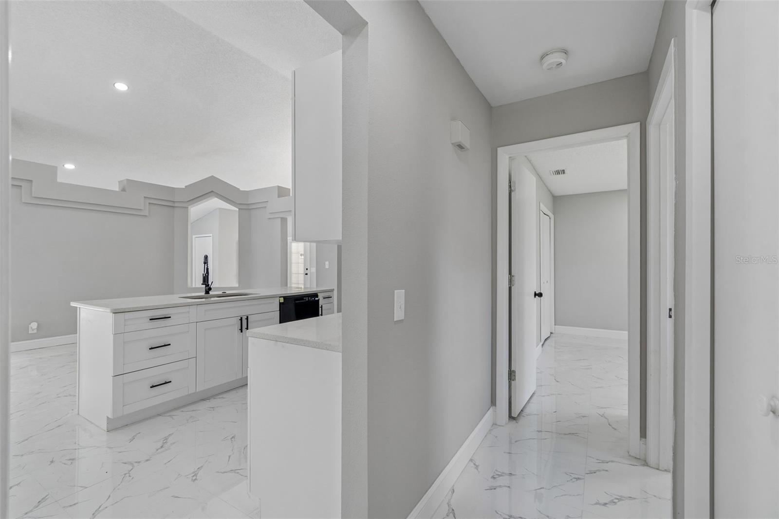 3315 SILVERPOND DR — photo 24