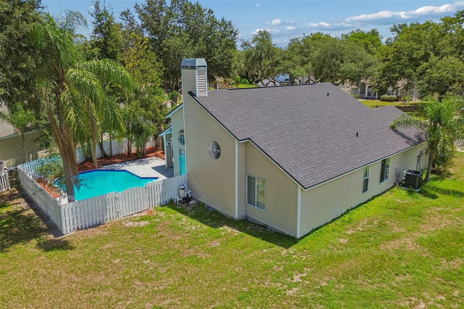 3315 SILVERPOND DR — photo 58