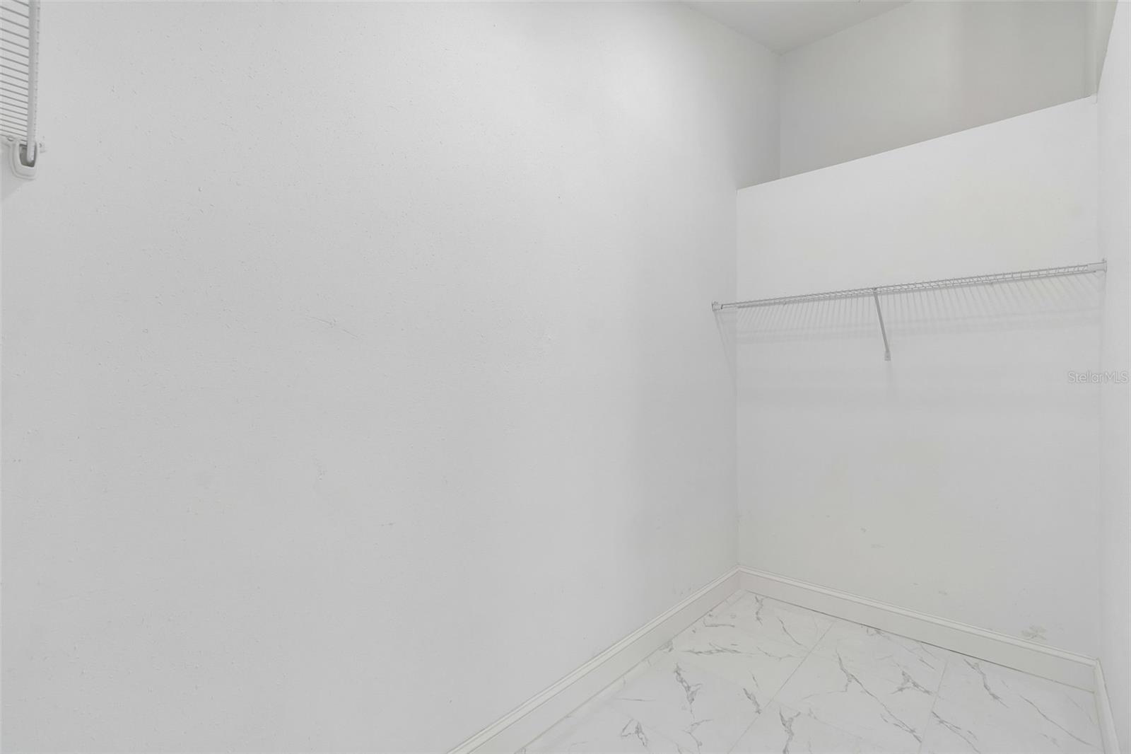 3315 SILVERPOND DR — photo 35
