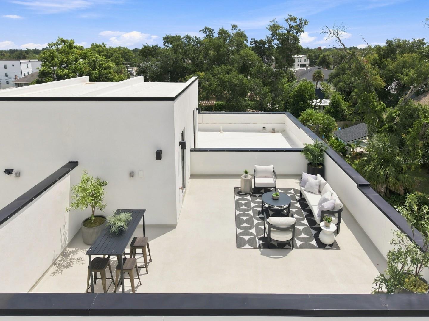 310 W COLUMBUS DR #3 — photo 25