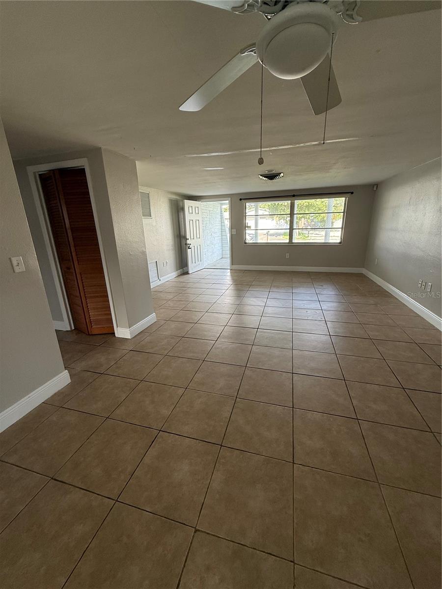 4624 DURNEY ST — photo 3