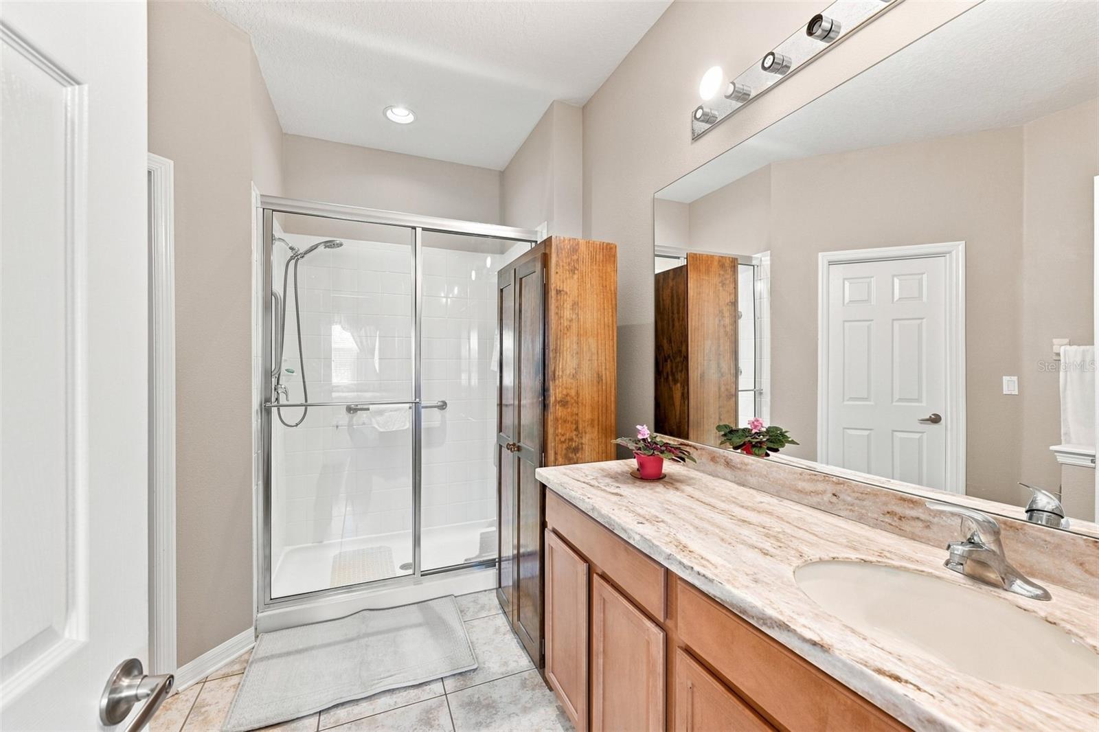 803 PARKER DEN DR — photo 21