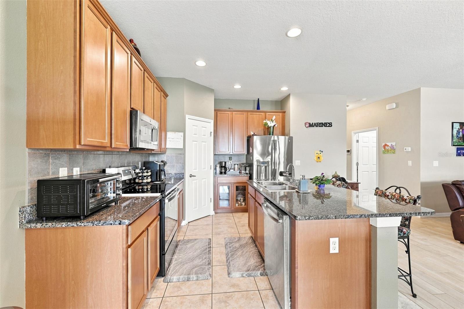 803 PARKER DEN DR — photo 13