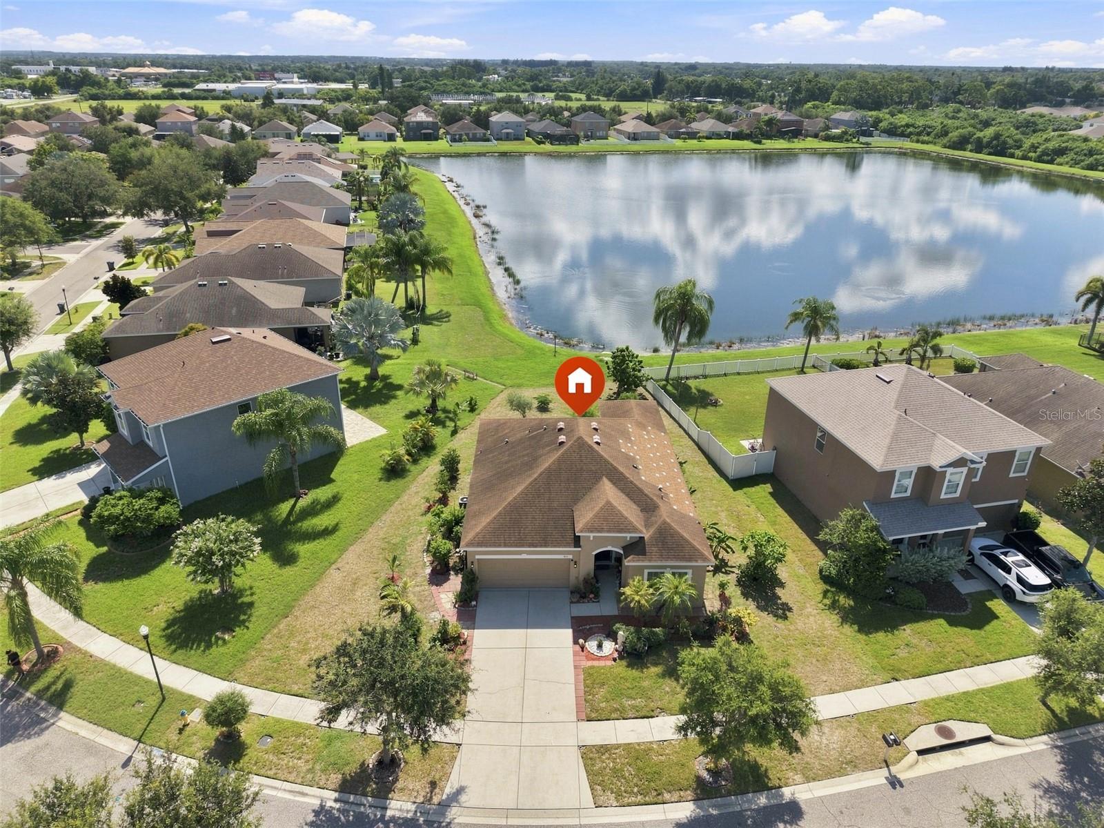 803 PARKER DEN DR — photo 4