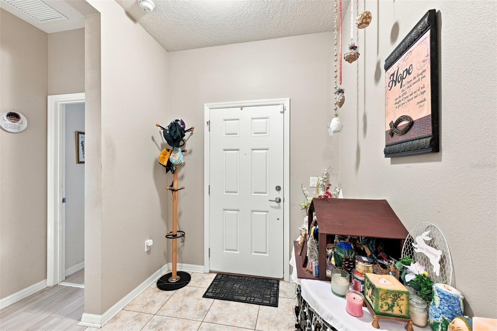803 PARKER DEN DR — photo 6