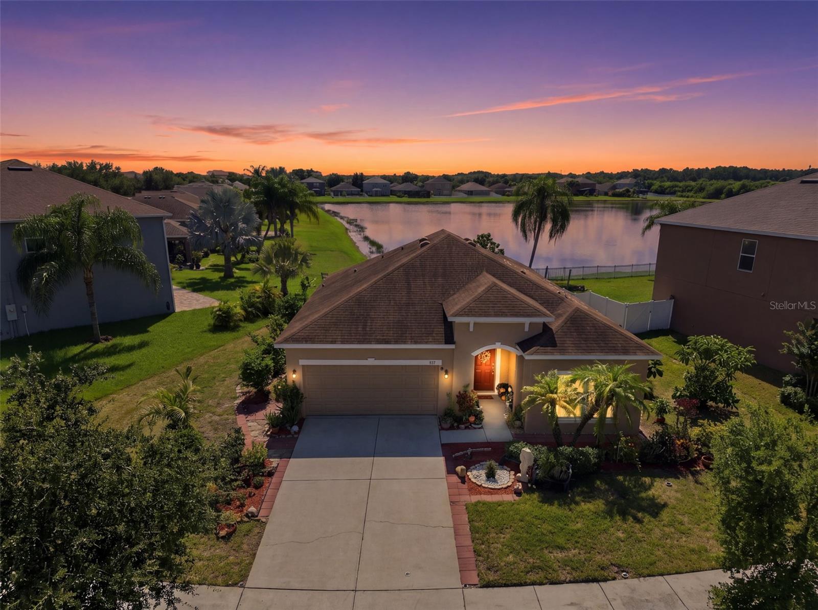 803 PARKER DEN DR — photo 2