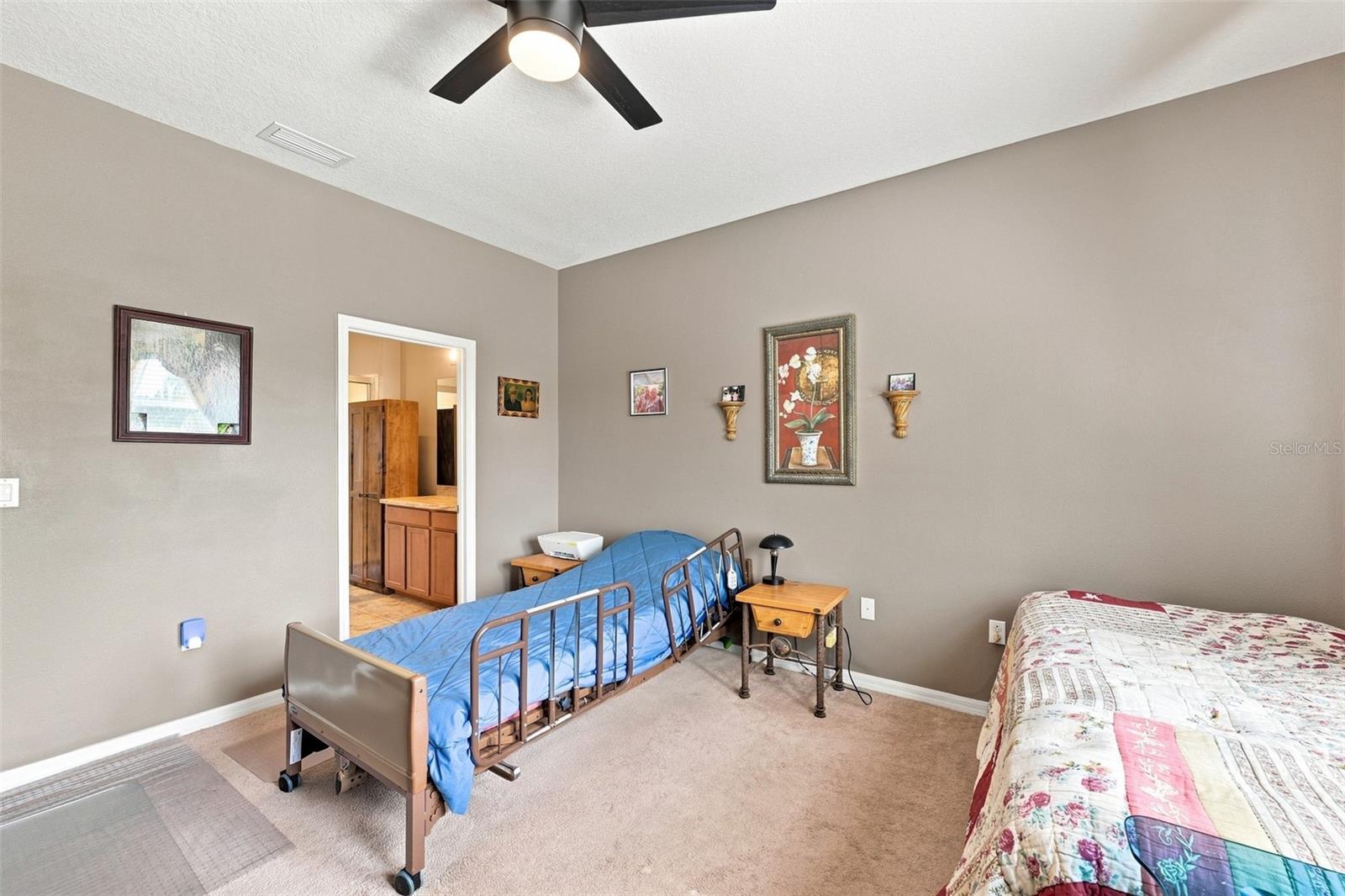 803 PARKER DEN DR — photo 27