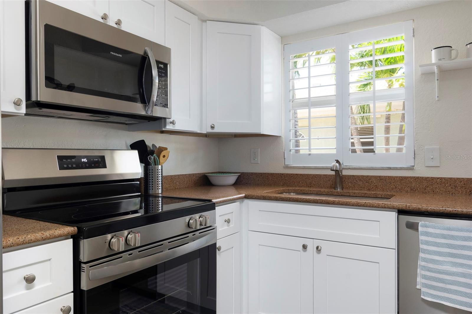 9040 BLIND PASS RD #B1 — photo 10