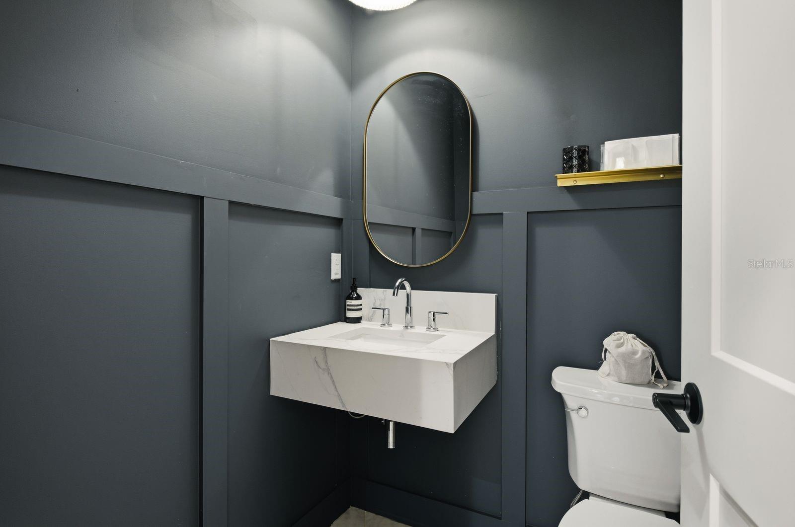 501 W WARREN AVE #2 — photo 16