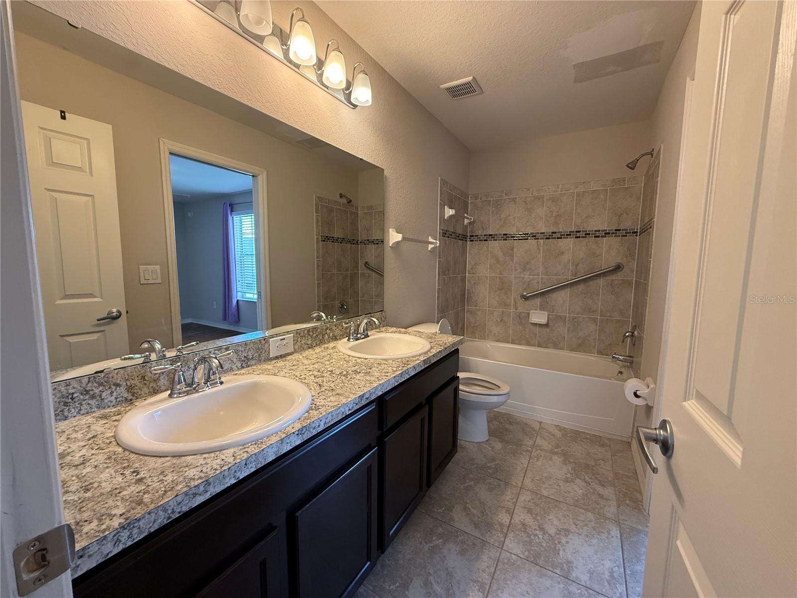 5011 CHIPOTLE LN — photo 17