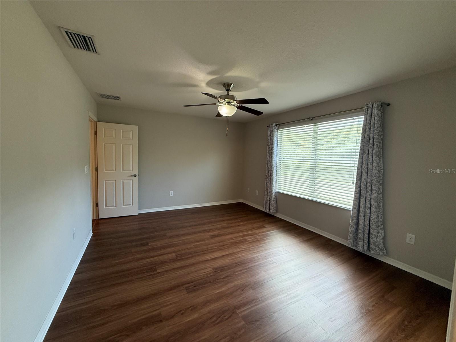 5011 CHIPOTLE LN — photo 9