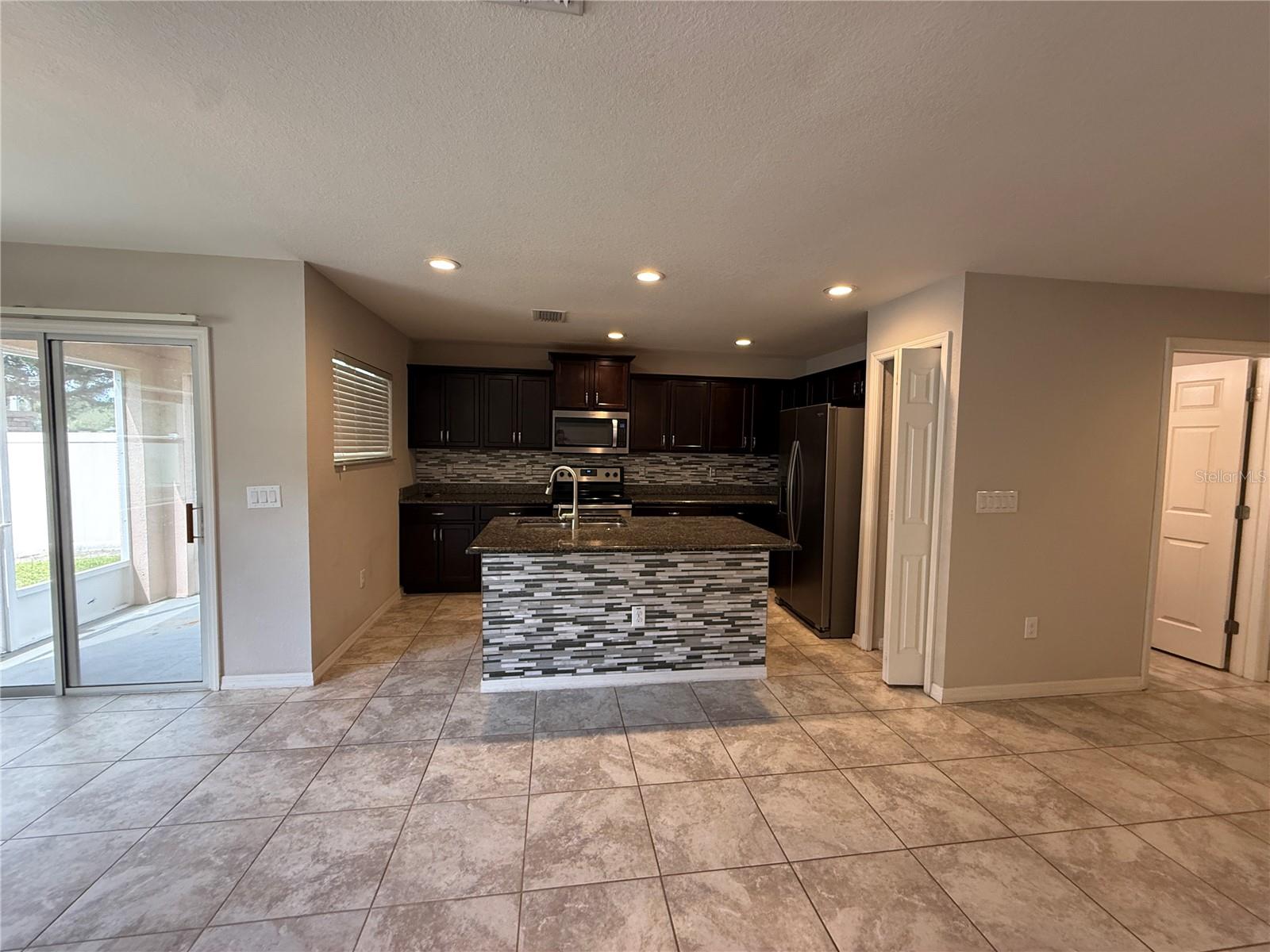 5011 CHIPOTLE LN — photo 2