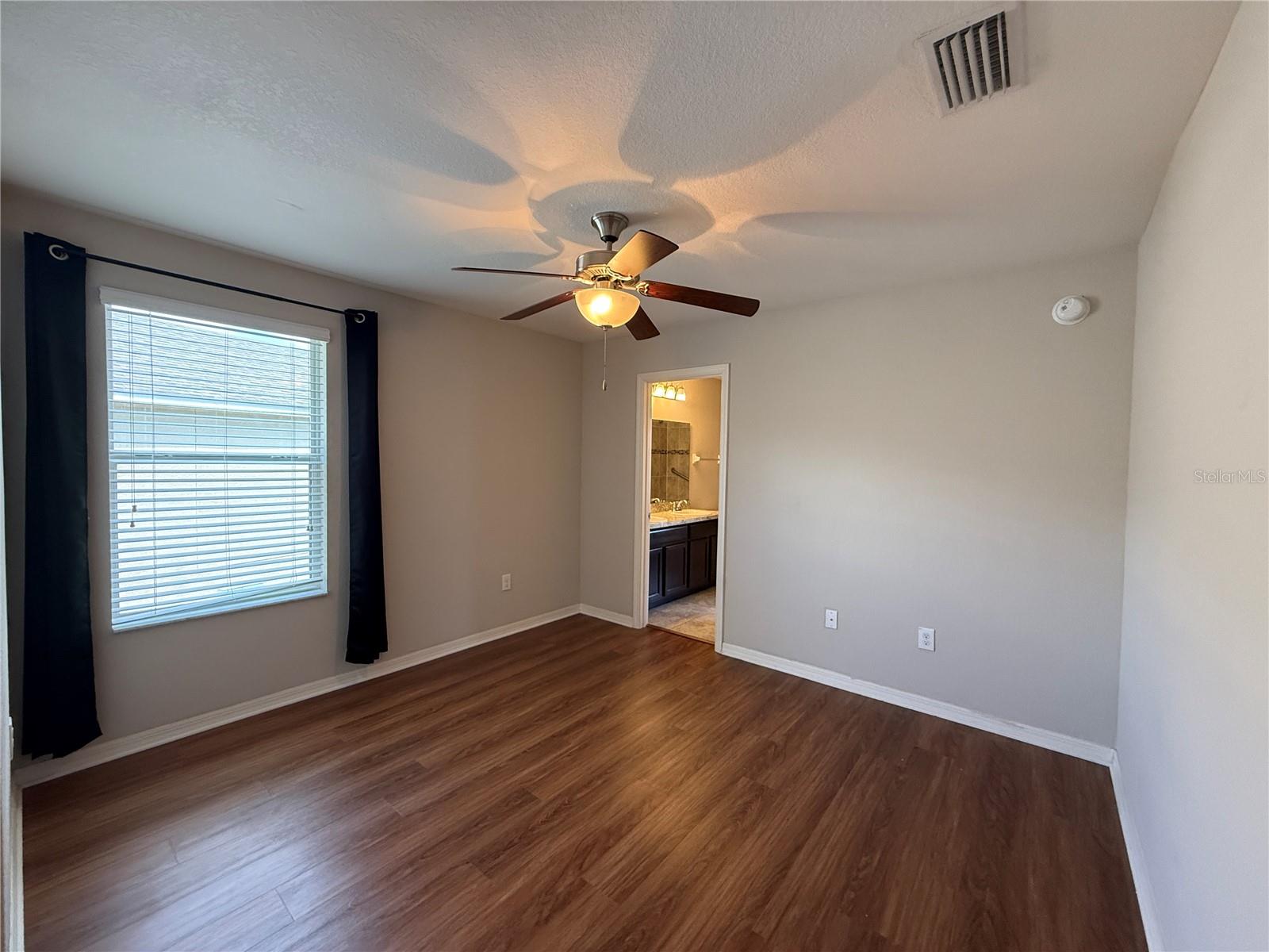 5011 CHIPOTLE LN — photo 16