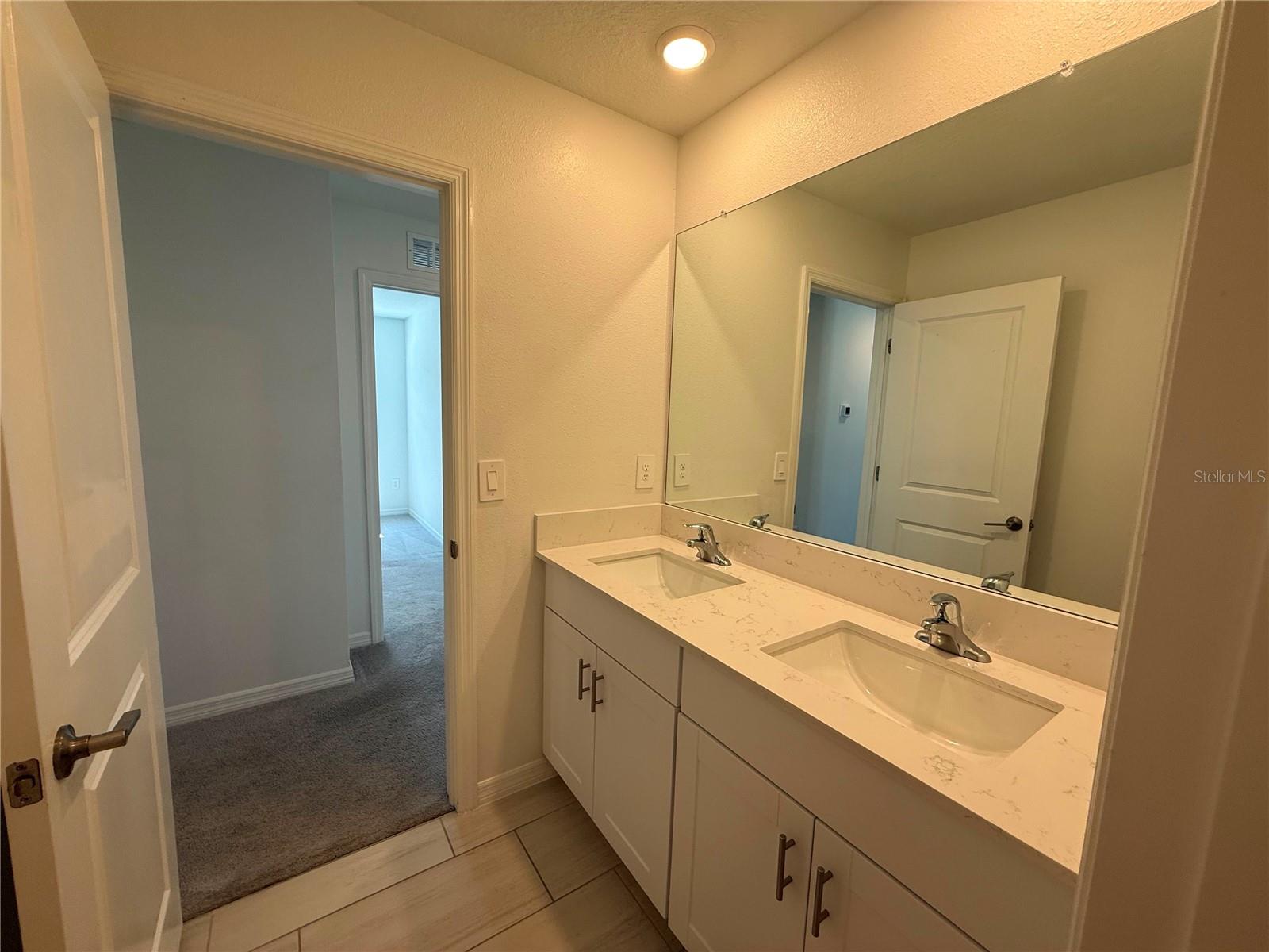 35190 GRAVELLY DR — photo 26