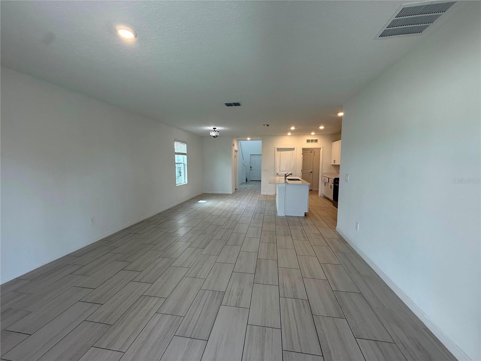 35190 GRAVELLY DR — photo 11