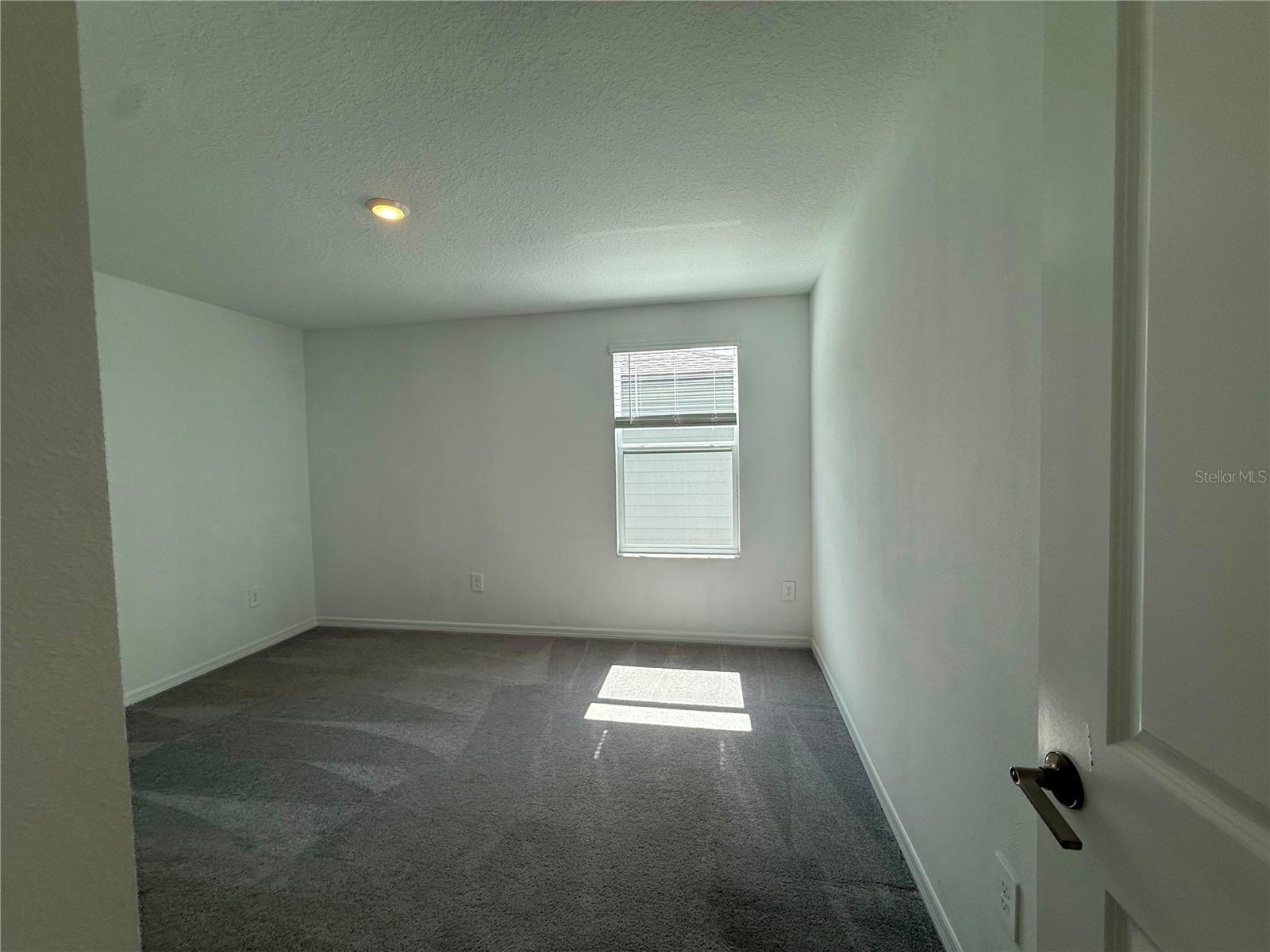 35190 GRAVELLY DR — photo 31