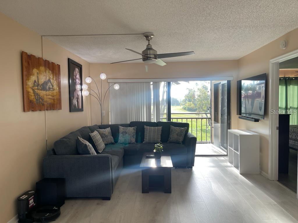 6210 SUN BLVD #202 — photo 10