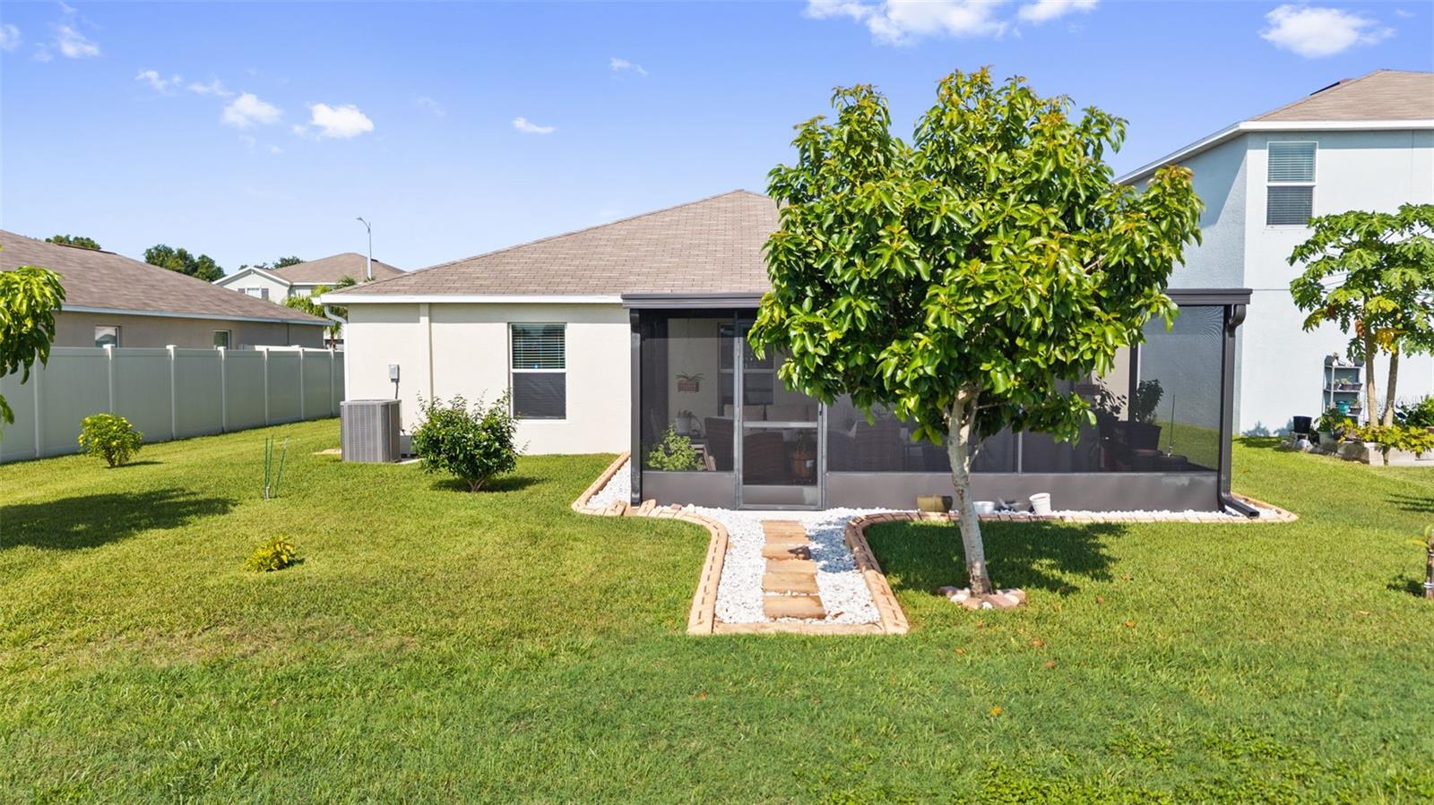 1749 BROAD WINGED HAWK DR — photo 39