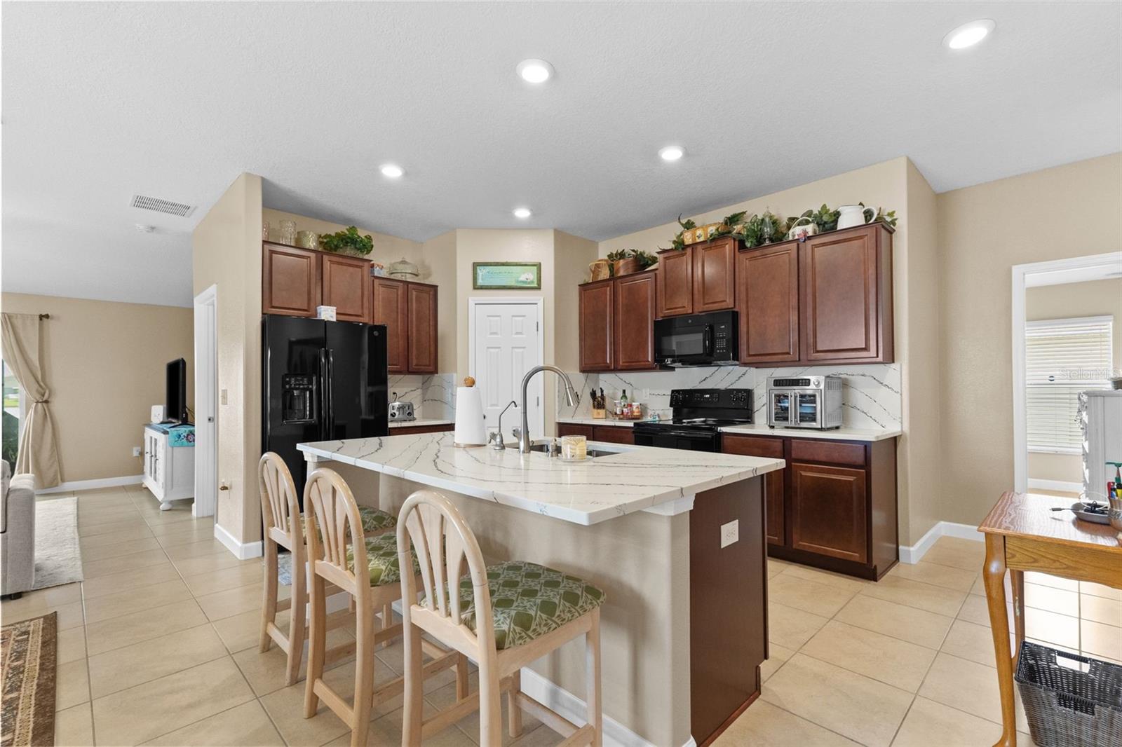 1749 BROAD WINGED HAWK DR — photo 23