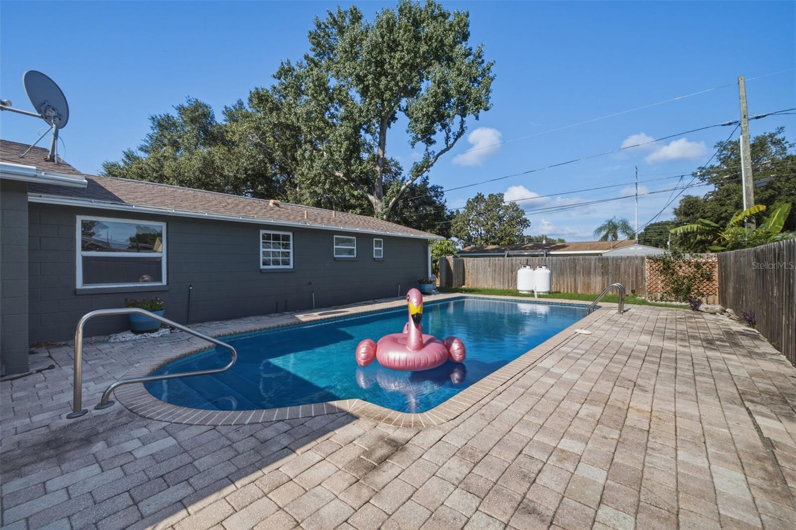 8536 QUAIL RD — photo 24