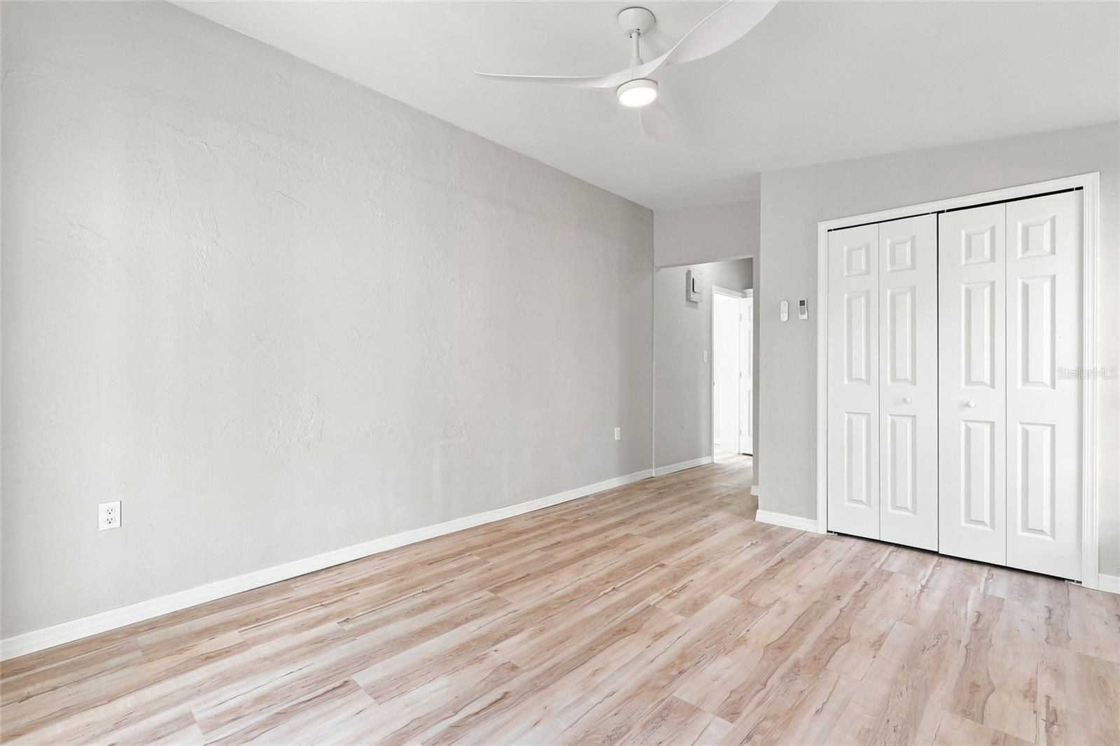 6488 ANGLE PL — photo 15