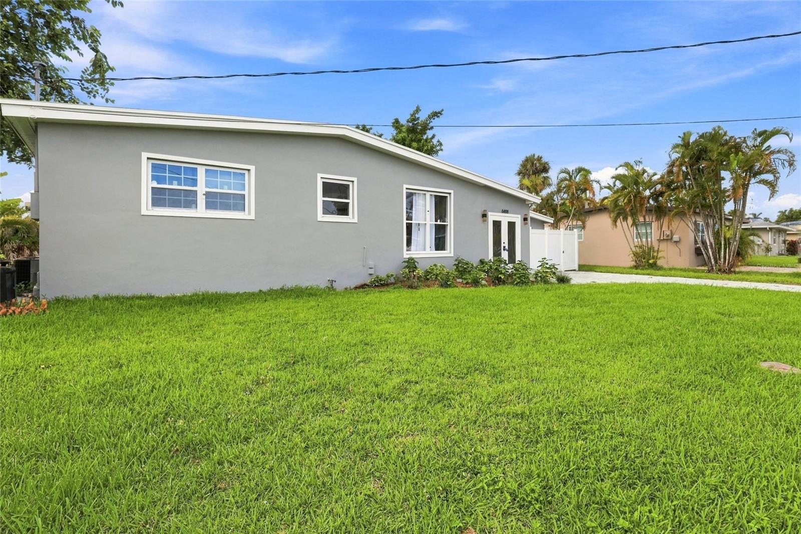 6488 ANGLE PL — photo 3