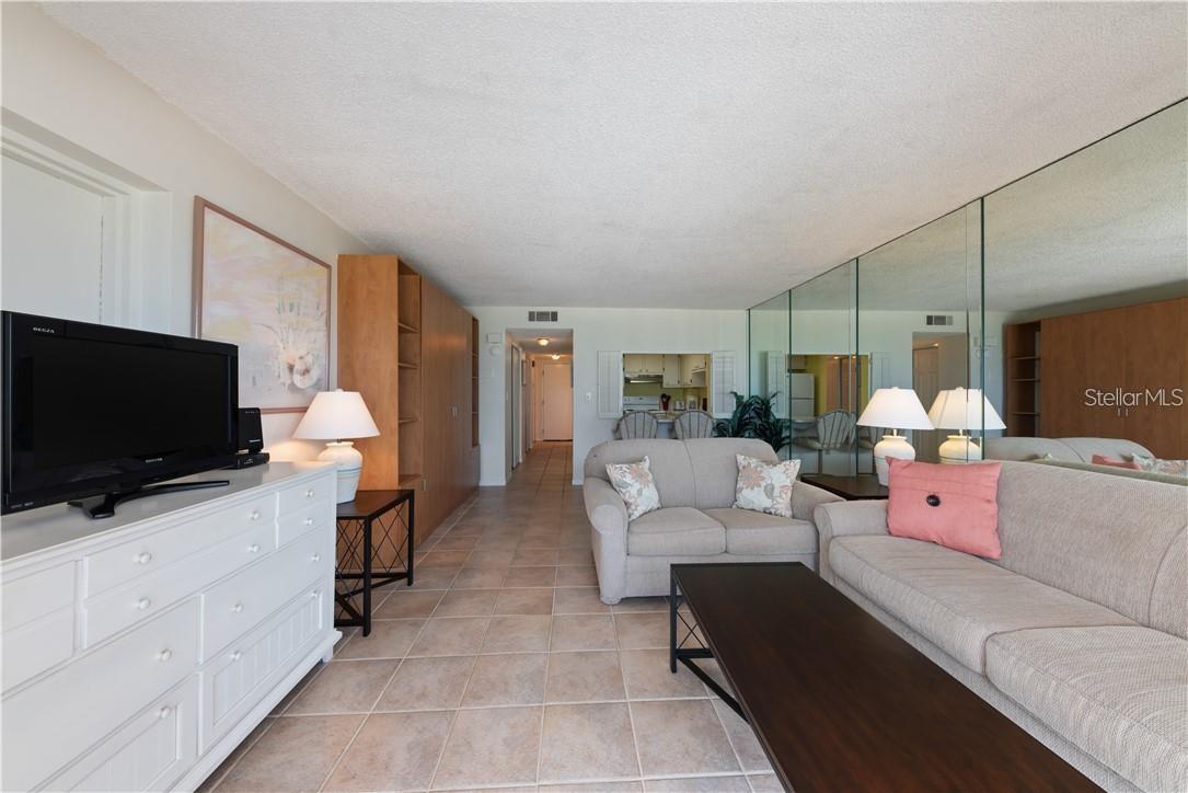 1270 GULF BLVD #1505 — photo 10