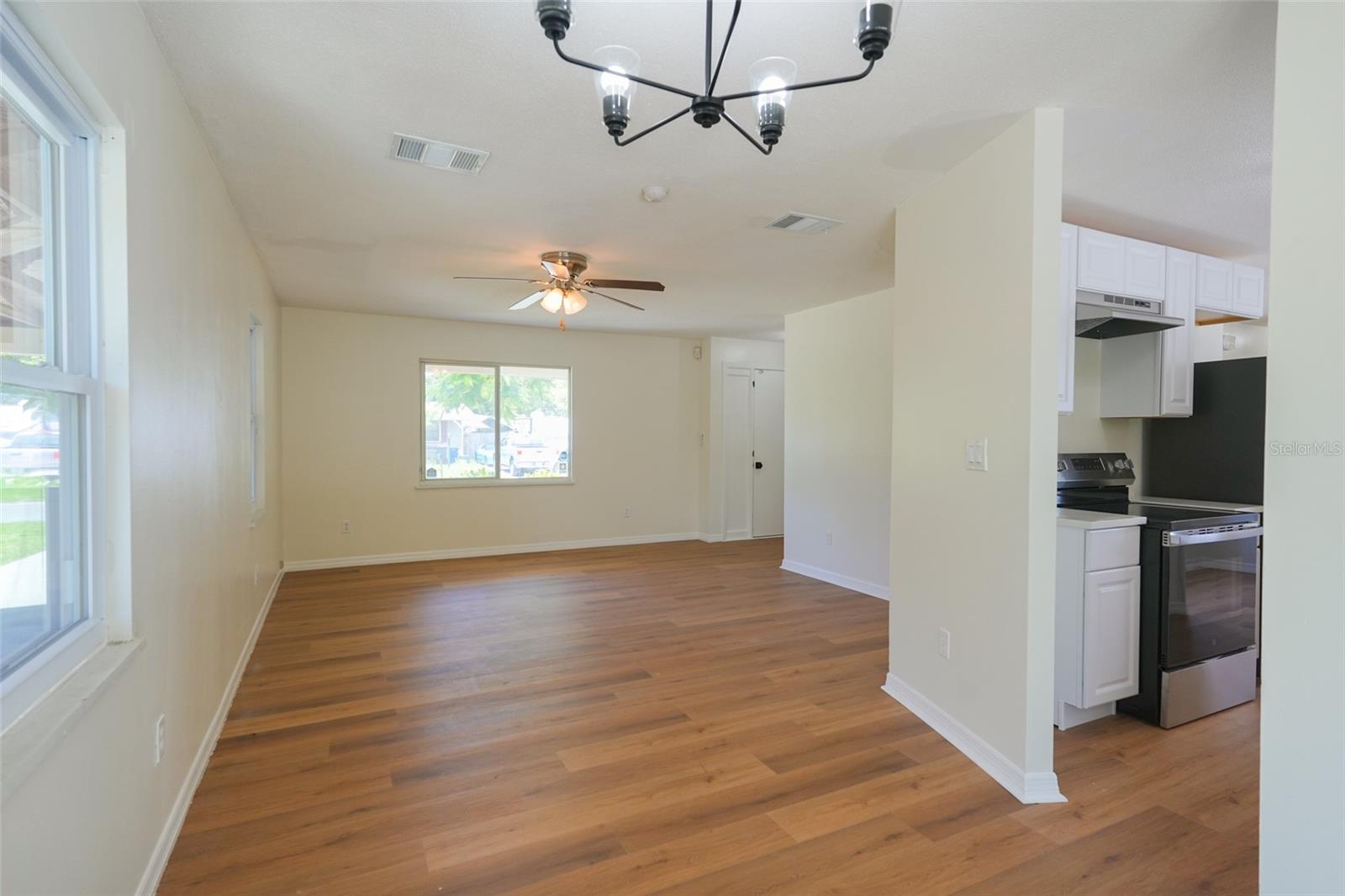 6515 3RD STREET CT W — photo 36
