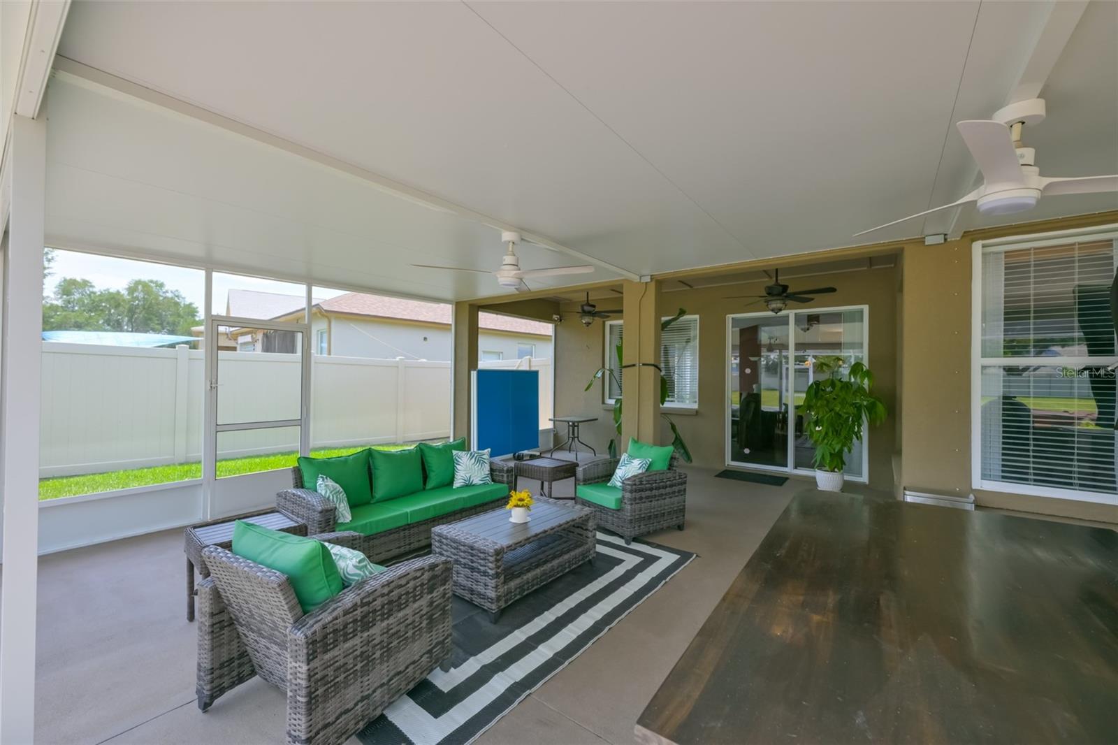 7318 GUILFORD PINE LN — photo 17