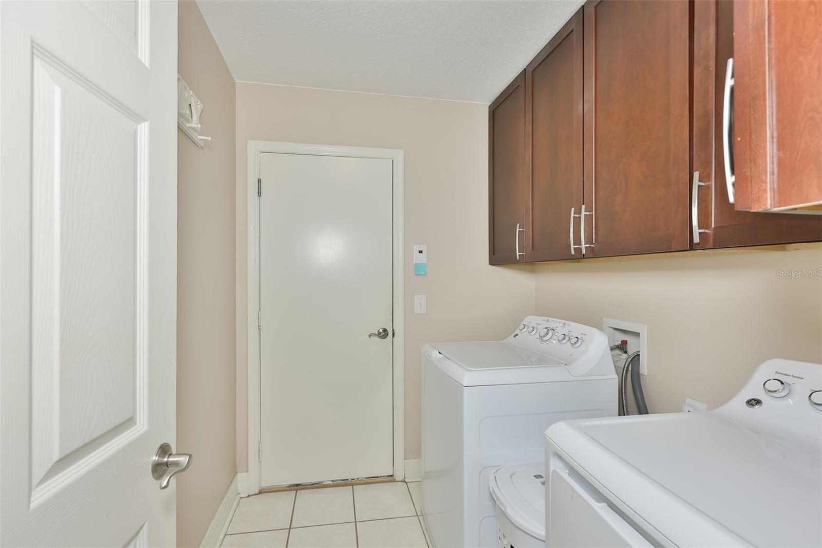7318 GUILFORD PINE LN — photo 27