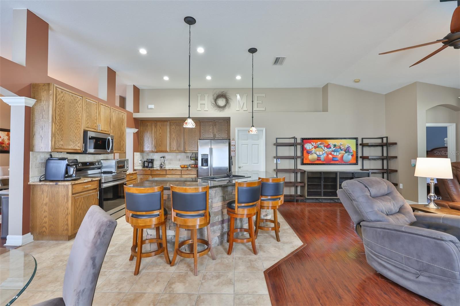 7318 GUILFORD PINE LN — photo 9