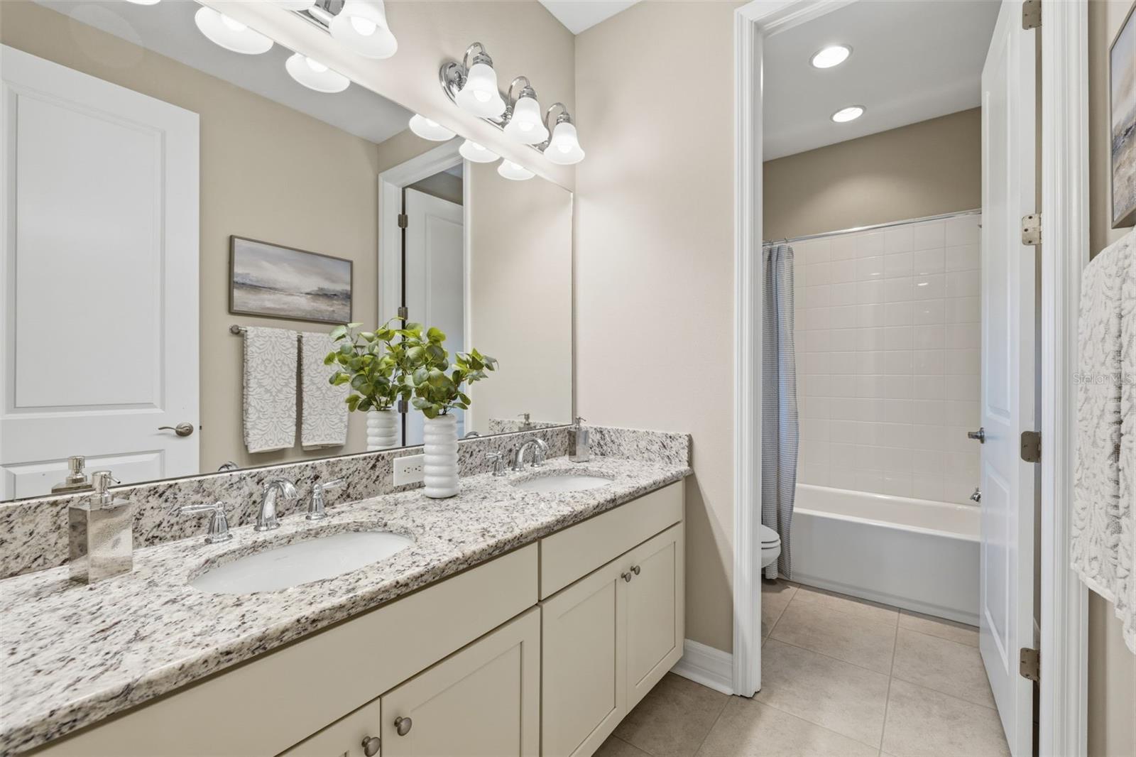 7292 BAY LAUREL CT — photo 35