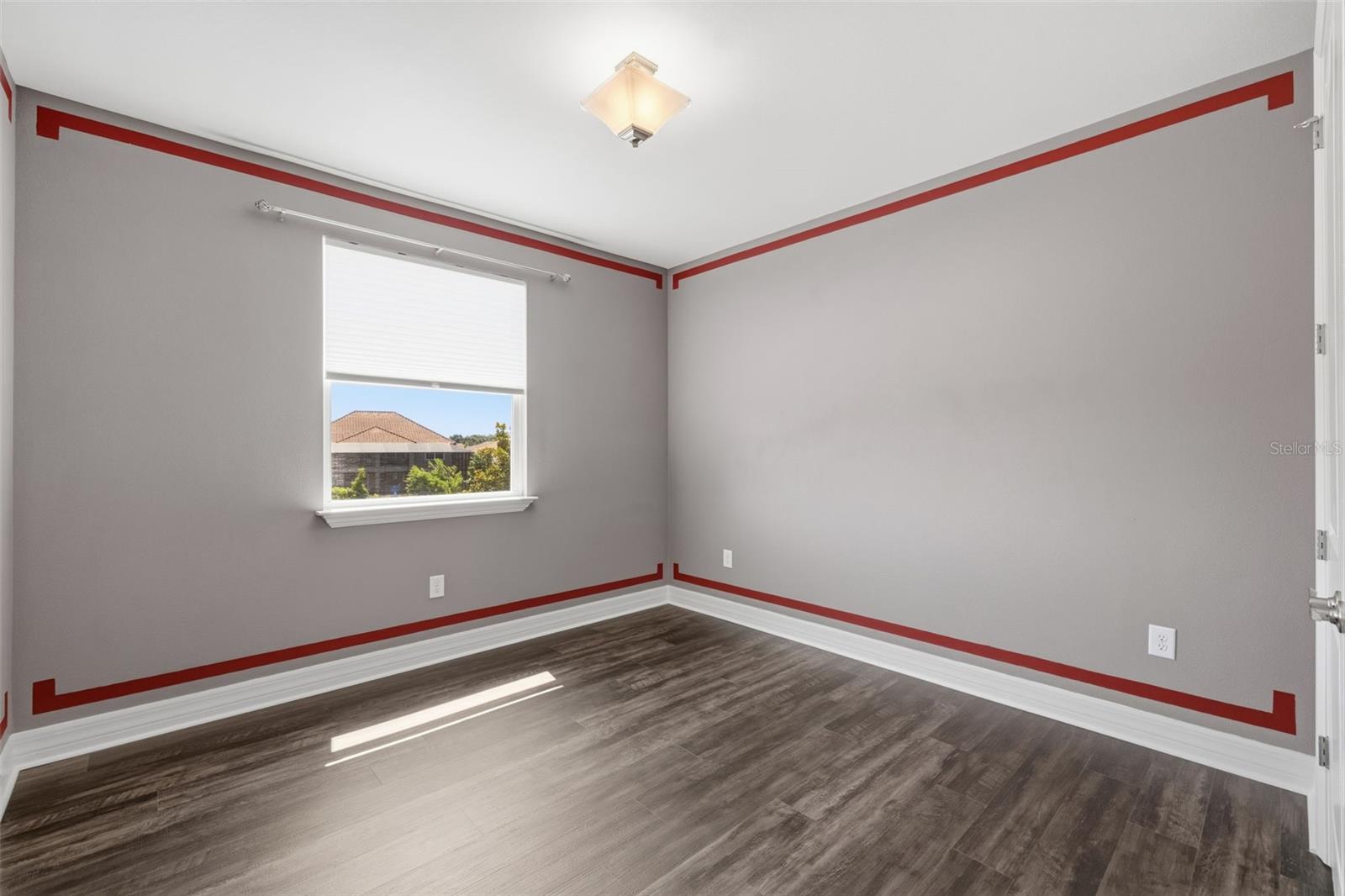 7292 BAY LAUREL CT — photo 40