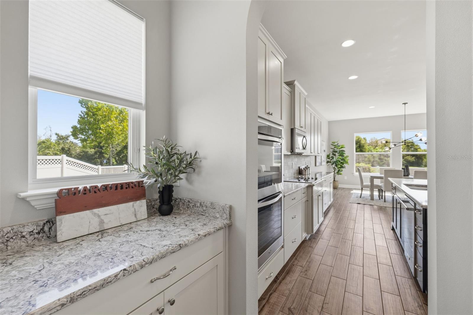 7292 BAY LAUREL CT — photo 14
