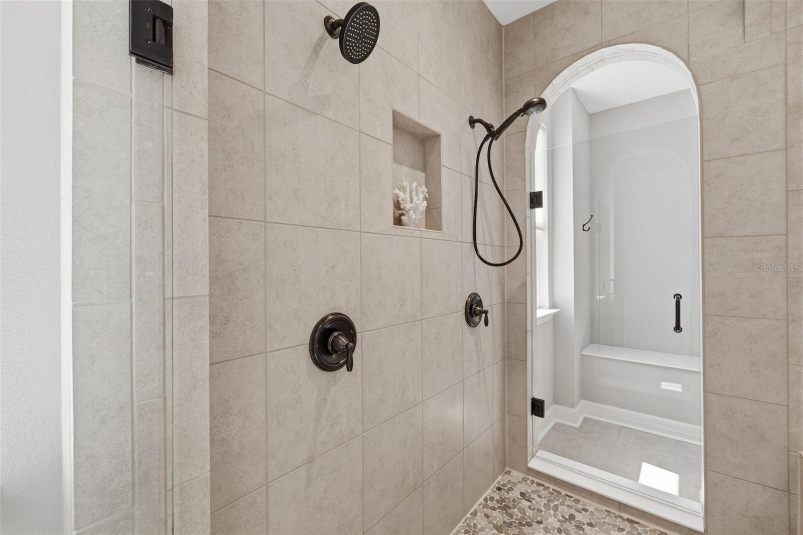 7292 BAY LAUREL CT — photo 30