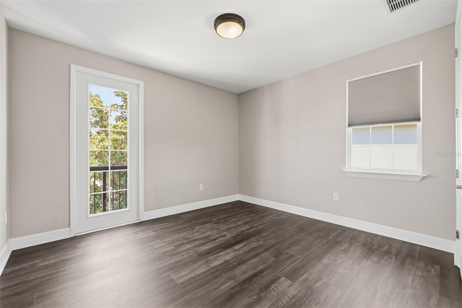 7292 BAY LAUREL CT — photo 33