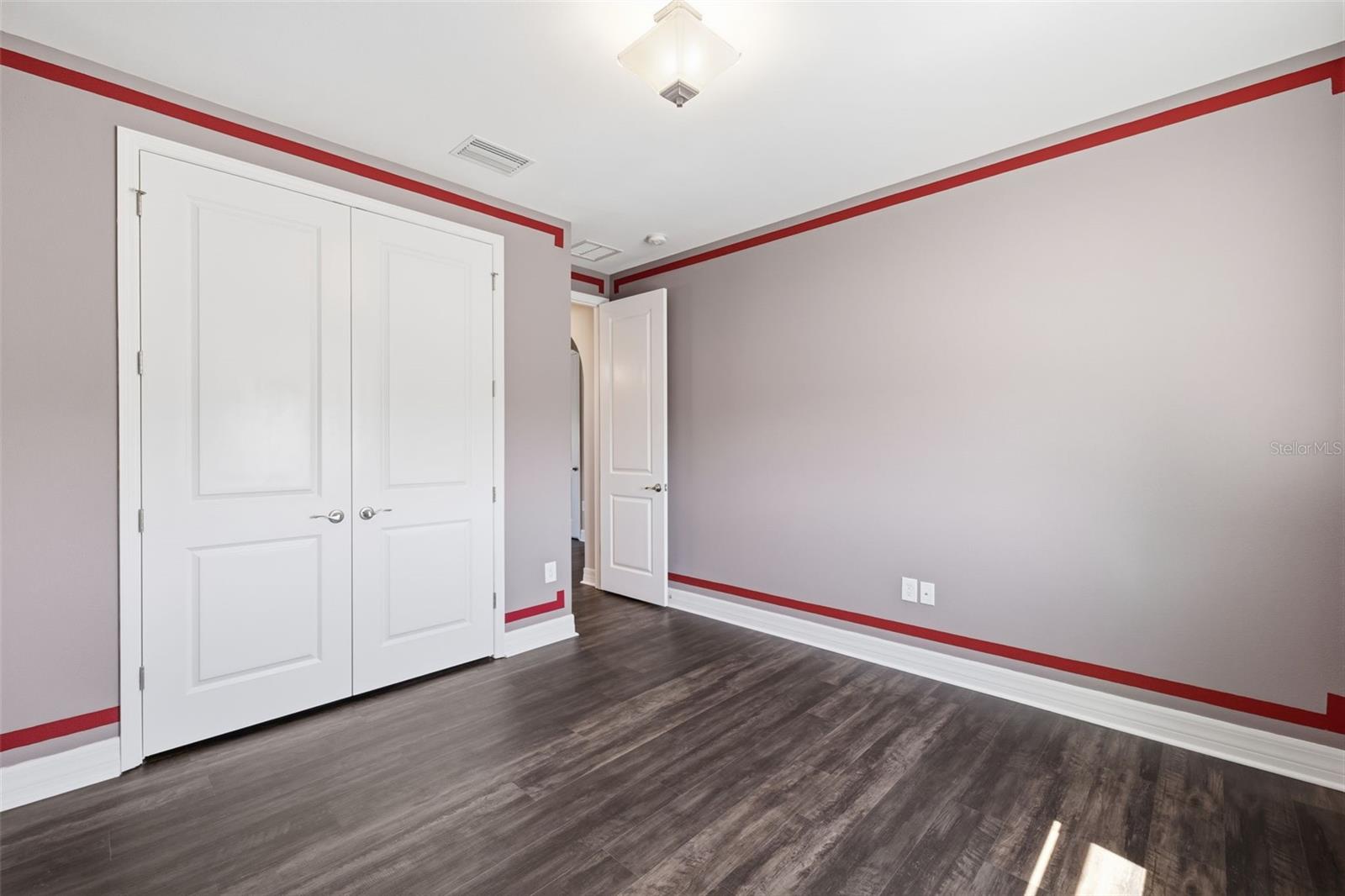 7292 BAY LAUREL CT — photo 41