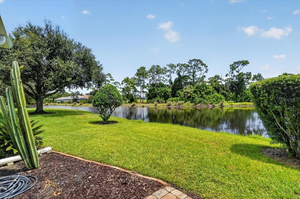 5037 WHISPERING OAKS DR — photo 38