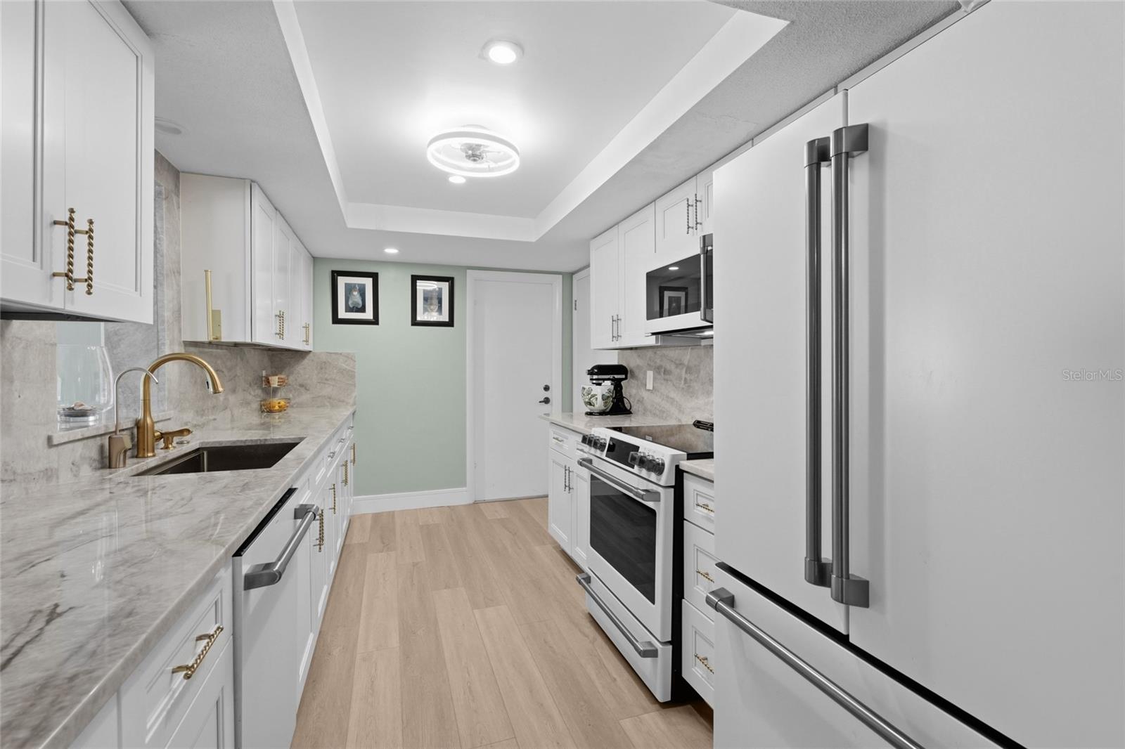 3274 SAVAGE RD — photo 4